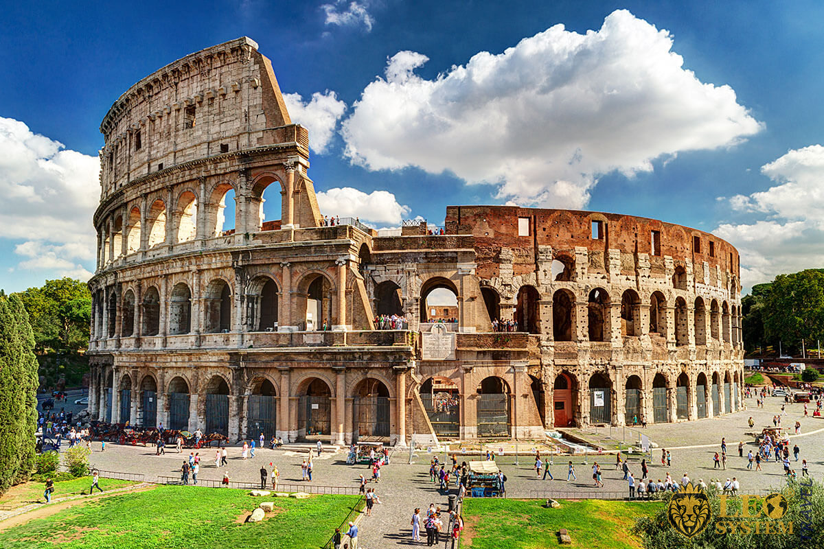 Historic building in Rome - Colosseum
