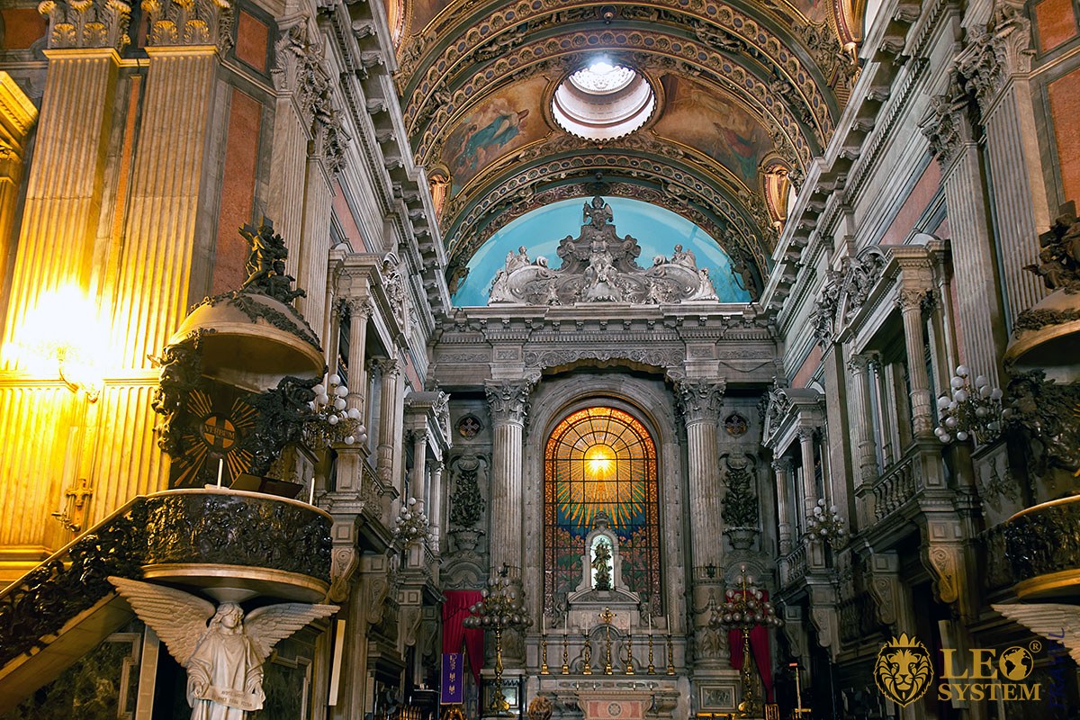 Interior of church Nossa Senhora da Candelaria, Rio de Janeiro, Brazil